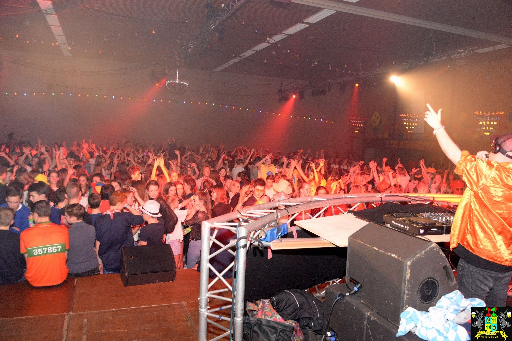 ../Images/Jeugddisco Wereldbal 133.jpg
